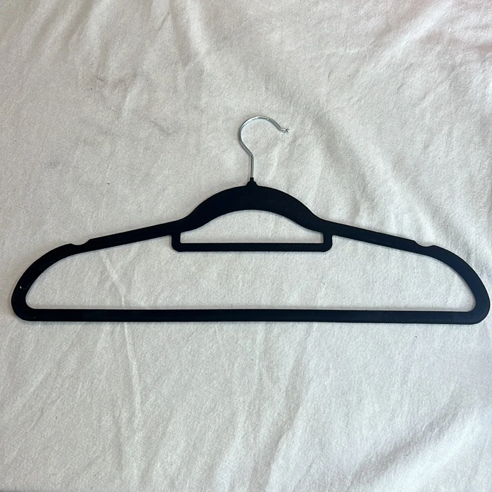 ⭐️ or 🌞 25 Premium slim nonslip space savet black velvet hangers swivel hook